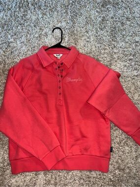 Wrangler Retro Pink Polo-Style Sweatshirt